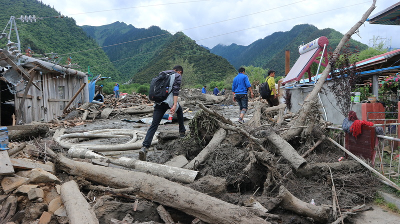 西藏林芝市波密县倾多镇栋曲村卓布沟泥石流应急调查