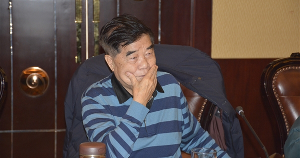 首席专家宋宝瑞同志