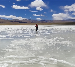 2017-2018年期间，我院完成矿泉水勘查项目2个