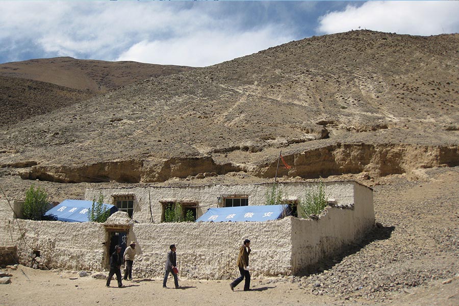 “4.25”地震西藏灾区昂仁县亚木乡准塘村 “4.25”地震西藏灾区昂仁县亚木乡准塘村