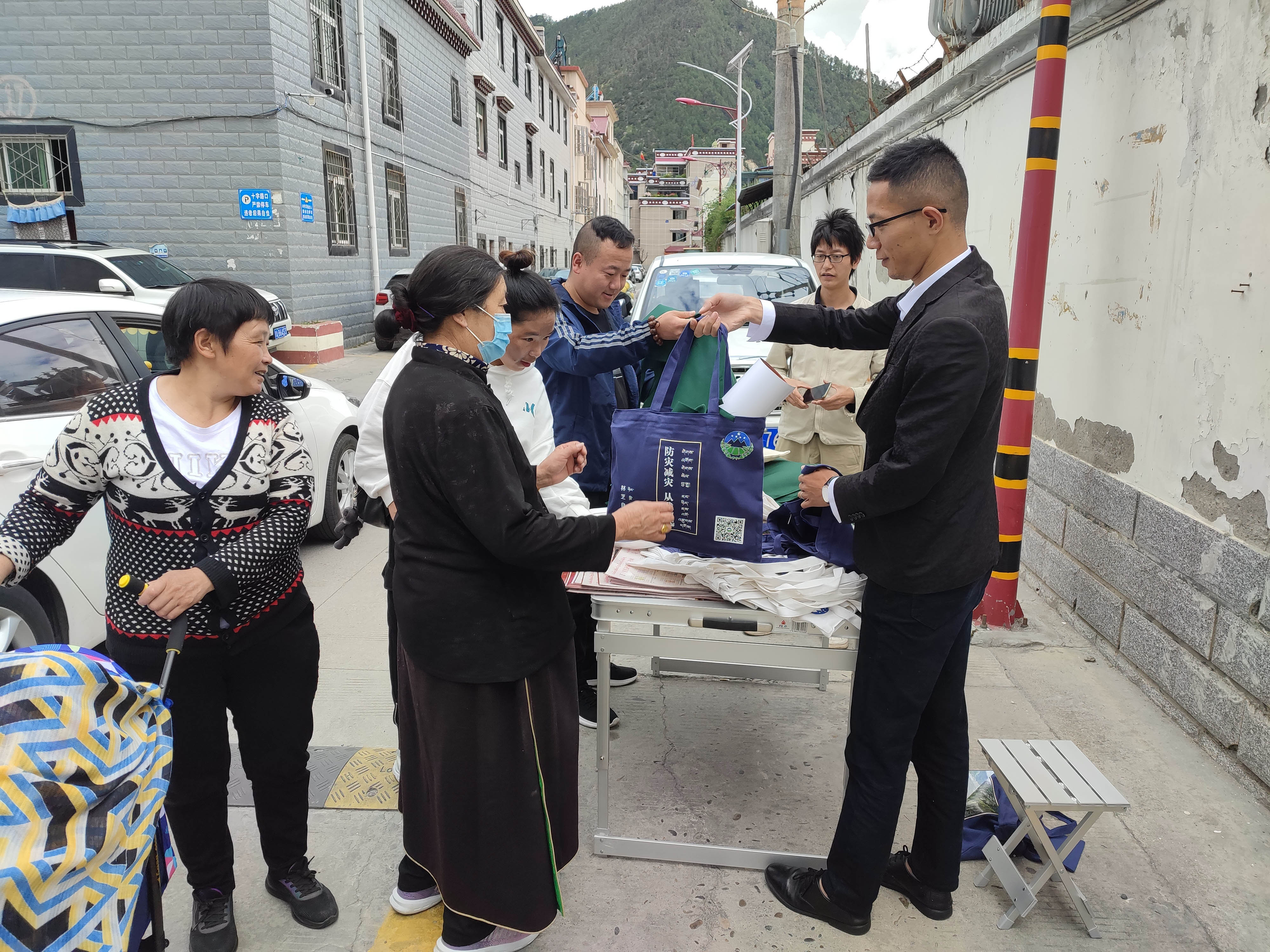 地灾防治“进社区” (2)