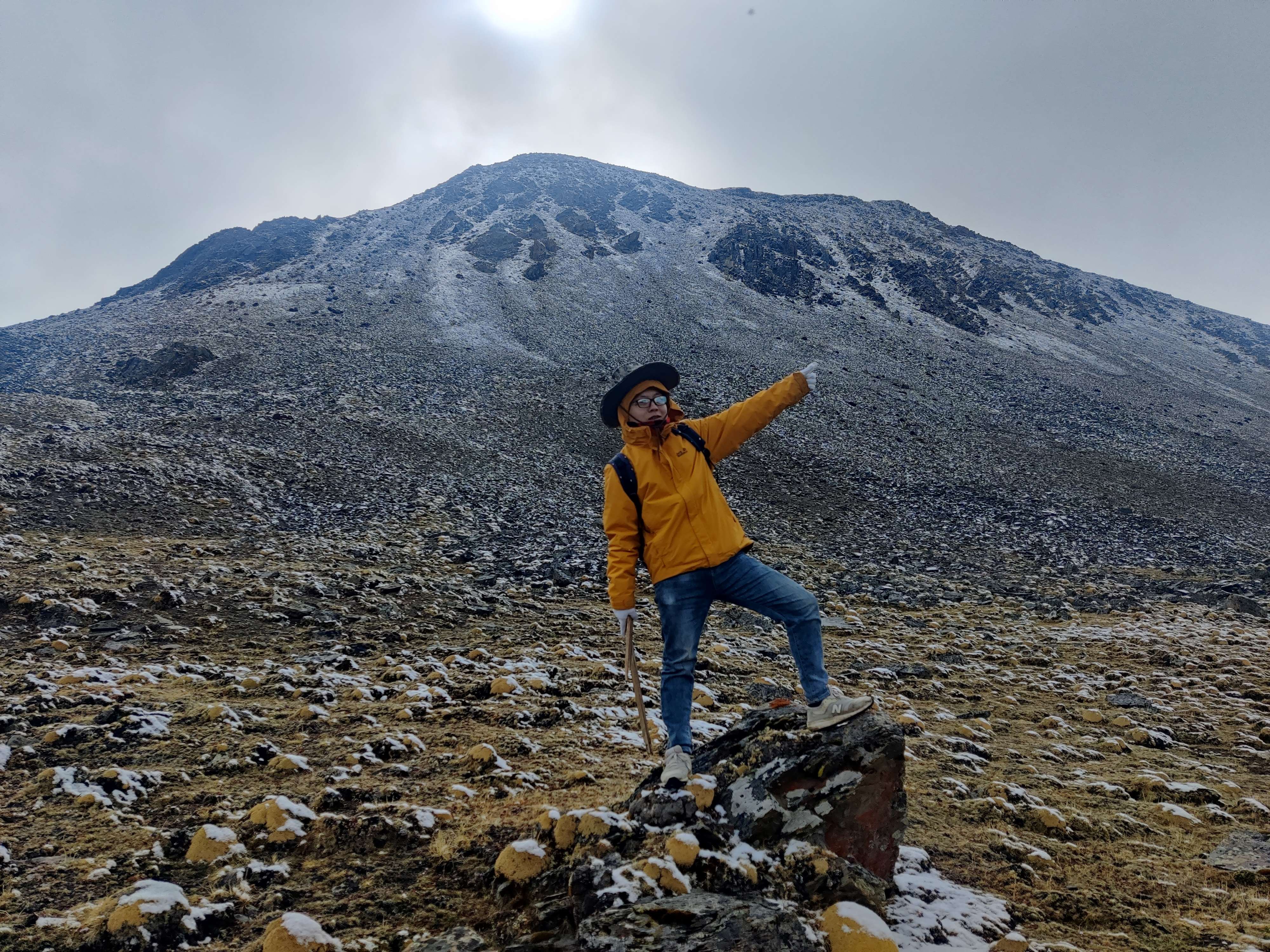 敬海兴照片1 敬海兴照片1